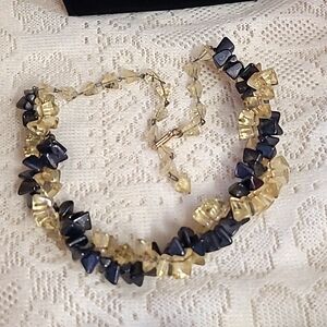 Vintage Twisted Lucite Bead Choker Necklace